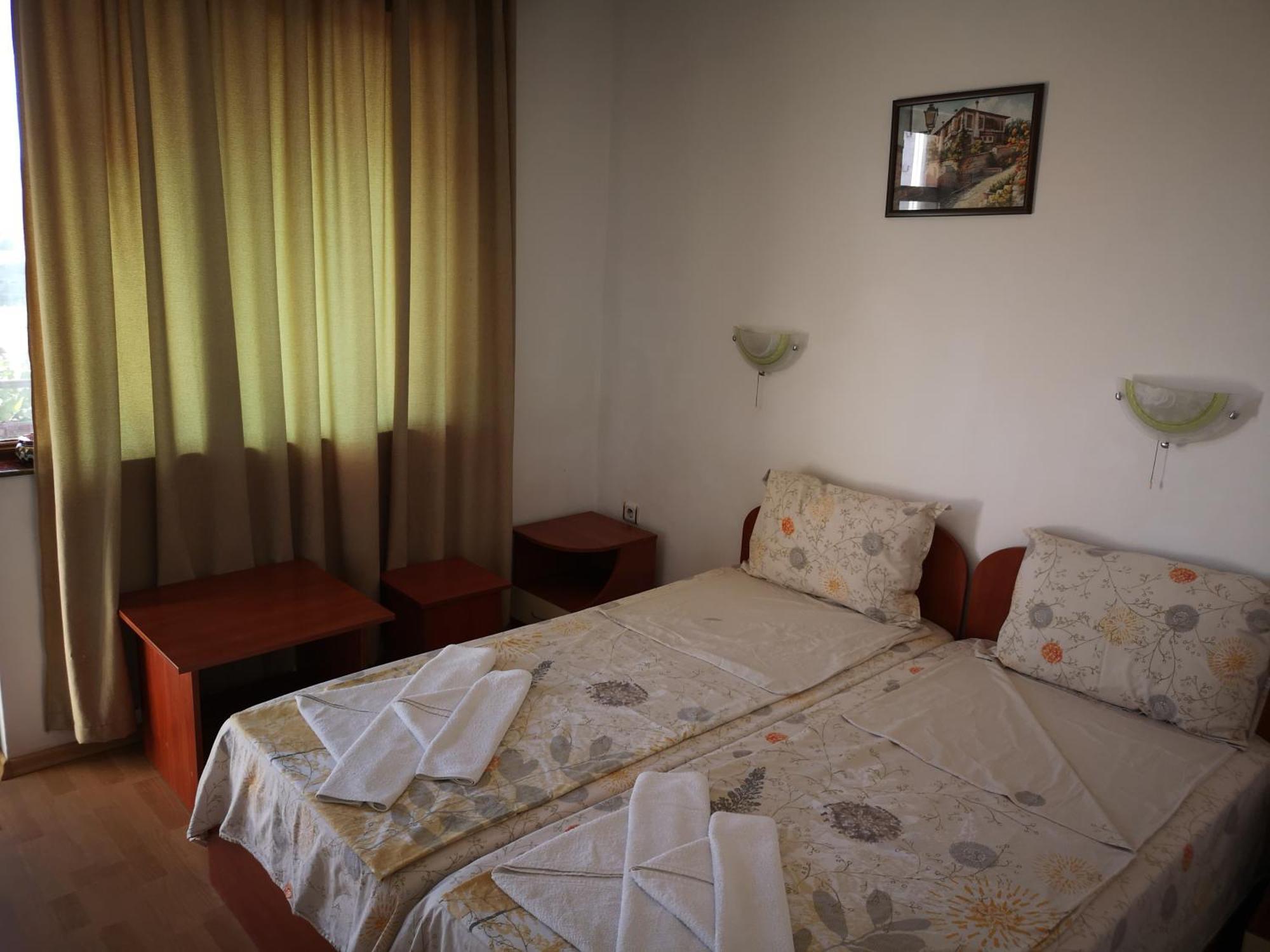 Hotel Strinava Primorsko Zewnętrze zdjęcie