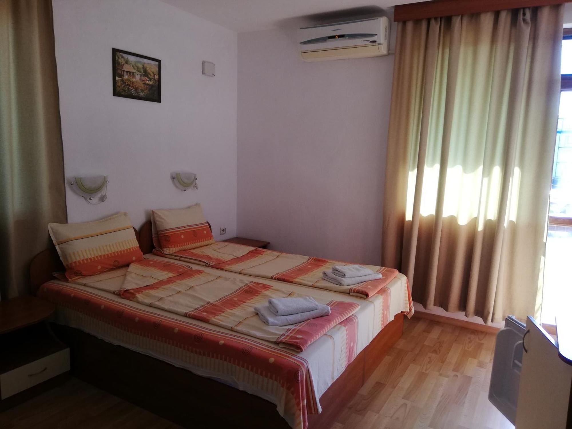 Hotel Strinava Primorsko Zewnętrze zdjęcie