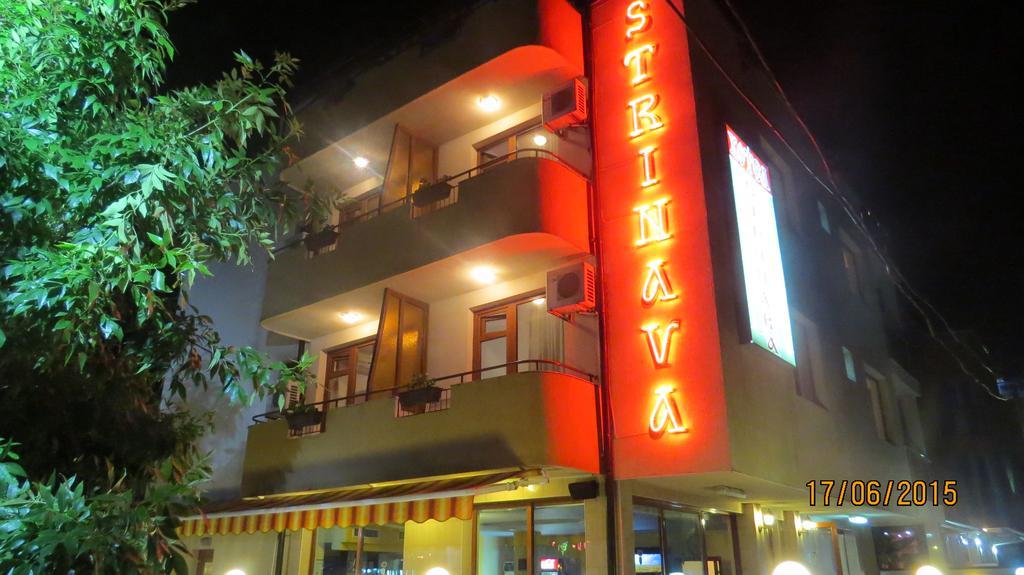 Hotel Strinava Primorsko Zewnętrze zdjęcie